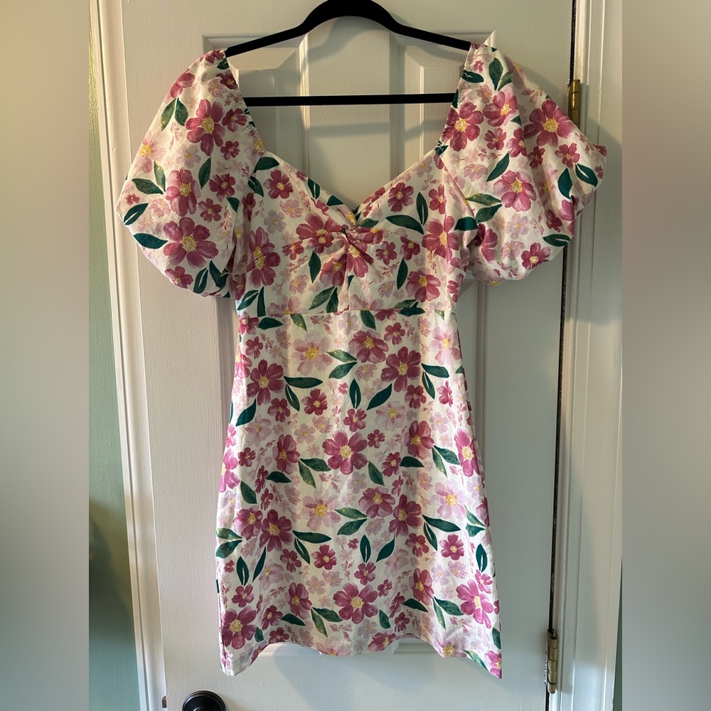 Vestique floral dress